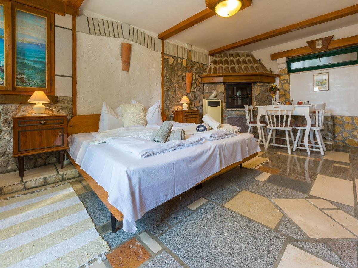Apartments Susanne Novi Vinodolski Εξωτερικό φωτογραφία