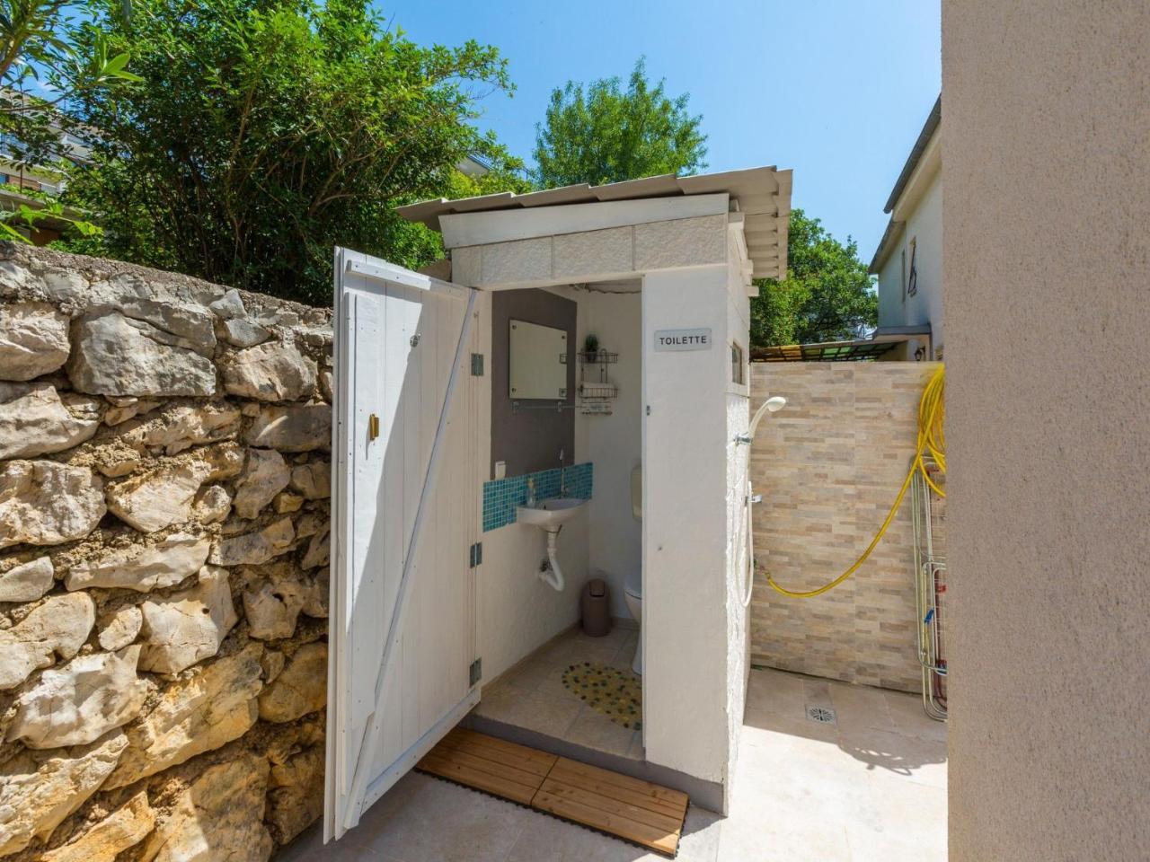 Apartments Susanne Novi Vinodolski Εξωτερικό φωτογραφία